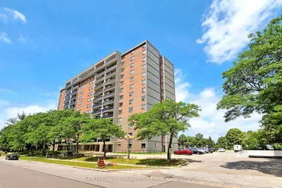 20 Gilder Drive 1208, Toronto, On M1k 5e1