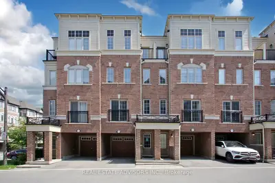 2696 Deputy Minister Path 169, Oshawa, On L1h 7k4