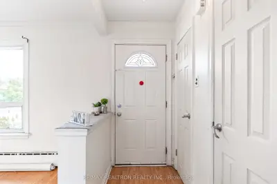 68 Elfreda Boulevard, Toronto, On M1l 4l8