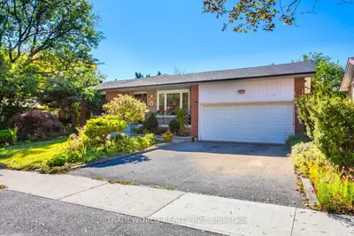 70 Fulbert Crescent, Toronto, On M1s 1c6
