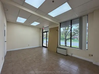 589 Middlefield Road 17, Toronto, On M1v 4y6
