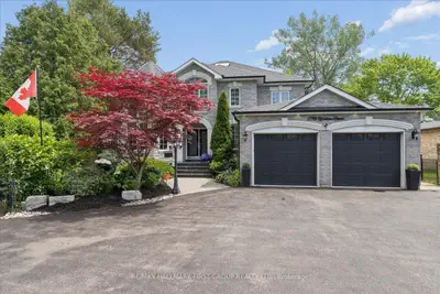 1779 Woodview Avenue, Pickering, On L1v 1l3