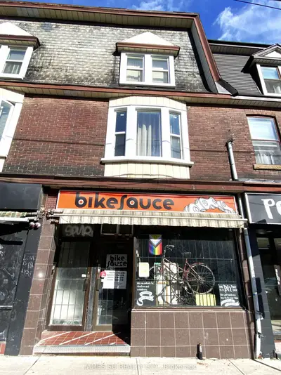 341 Broadview Avenue 2nd Fl, Toronto, On M4m 2h1