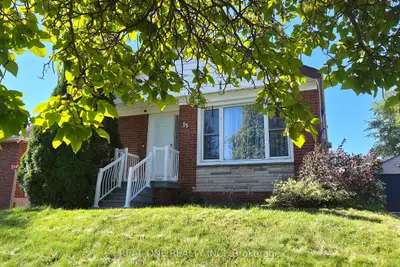 15 Castille Avenue Main Level, Toronto, On M1r 2b9