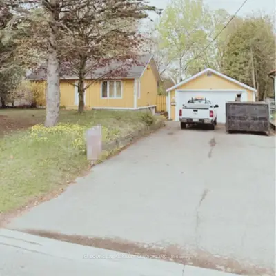 1856 Glendale Drive, Pickering, On L1v 1v5