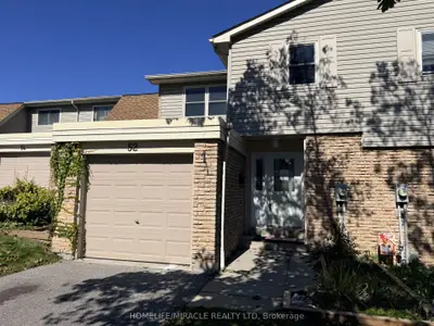 52 Robbie Crescent, Ajax, On L1s 3n2