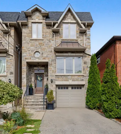 154 Holborne Avenue, Toronto, On M4c 2r6