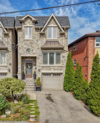 154 Holborne Avenue, Toronto, On M4c 2r6
