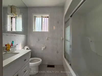 56 Leafield Drive Bedroom, Toronto, On M1w 2t2