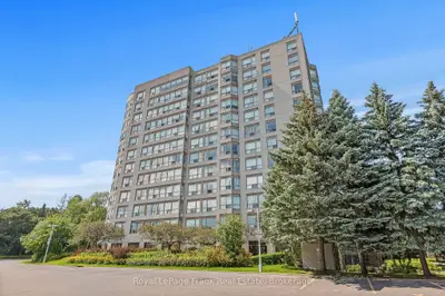 712 Rossland Road E 602, Whitby, On L1n 9e8