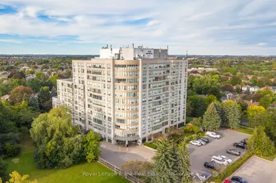 712 Rossland Road E 602, Whitby, On L1n 9e8