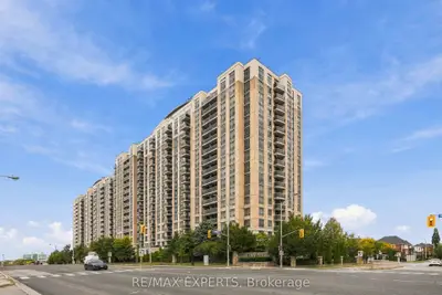 18 Mondeo Drive 1537, Toronto, On M1p 5c8