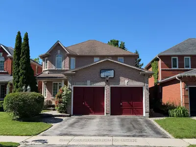 51 Annie Crescent, Ajax, On L1t 3z4