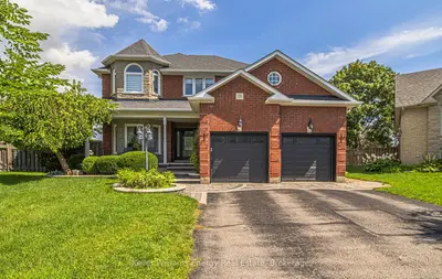 221 Conestoga Court, Oshawa, On L1g 8b7