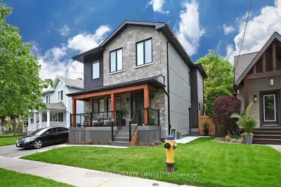 14 Furnival Road Lower, Toronto, On M4b 1w2