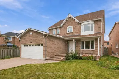 1582 Kelvinway Lane, Pickering, On L1v 5y2