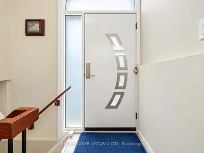 54 Millhouse Crescent, Toronto, On M1b 2e3