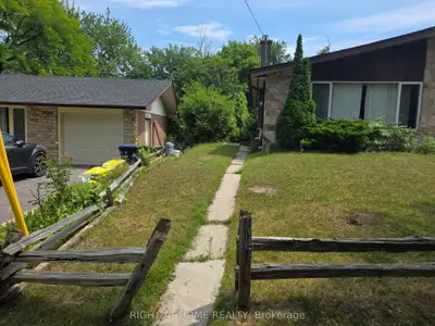 131 Thicketwood Drive Lower, Toronto, On M1j 2a2