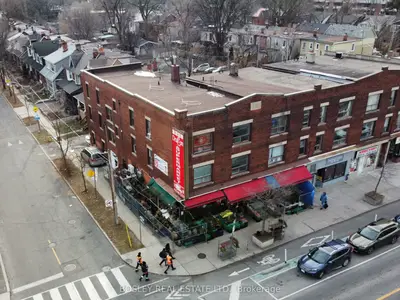 1367 Danforth Avenue, Toronto, On M4j 1n1