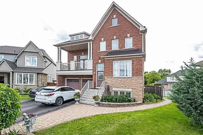 53 Rushbrooke Way Lower, Ajax, On L1z 2c4