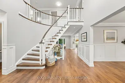 237 Lake Driveway W, Ajax, On L1s 5b1