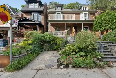 84 Kingsmount Park Road, Toronto, On M4l 3l4