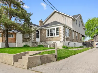 601 Pharmacy Avenue, Toronto, On M1l 3h1