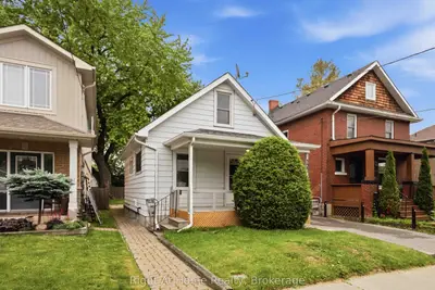 127 Montrave Avenue, Oshawa, On L1j 4r6