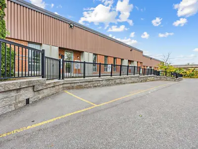 1220 Ellesmere Road E 23+24, Toronto, On M1p 2x5