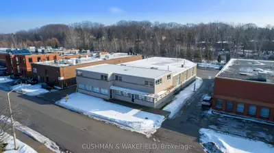 59 Skagway Avenue, Toronto, On M1m 3t9