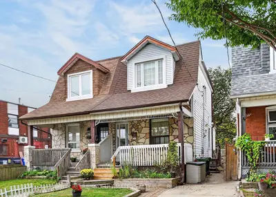 12 Eldon Avenue, Toronto, On M4c 5g1