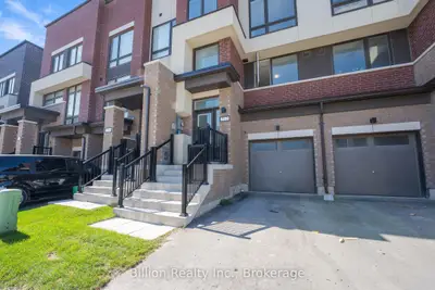 717 Heathrow Path, Oshawa, On L1k 3g4
