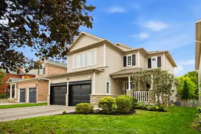 17 Cody Avenue, Whitby, On L1m 1k8