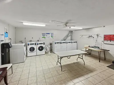 199 Hillcroft Street 149, Oshawa, On L1g 2l7