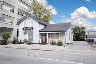 65 Albert Street, Oshawa, On L1h 4r1