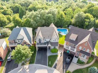 55 Rushbrooke Way Room 1, Ajax, On L1z 2c4