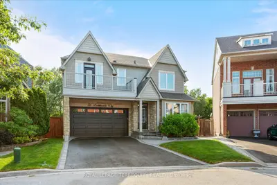 55 Rushbrooke Way Room 1, Ajax, On L1z 2c4