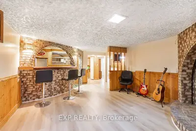 297 Linden Street, Oshawa, On L1h 6r3