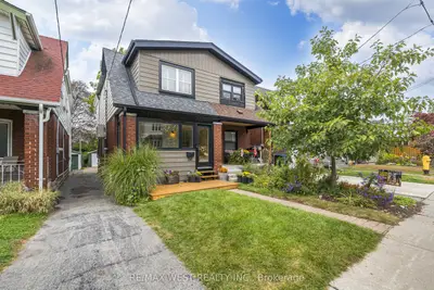 316 Monarch Park Avenue, Toronto, On M4j 4t1