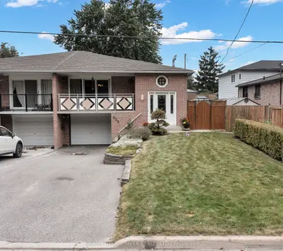 920 Sunrise Avenue, Pickering, On L1w 2g3