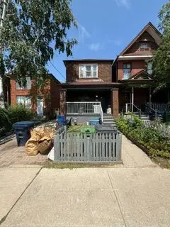 230 Gowan Avenue, Toronto, On M4j 2k6