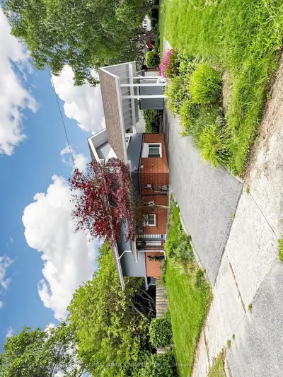 17 Amboy Road, Toronto, On M1g 3j3