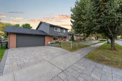 76 Livingston Road, Toronto, On M1e 1l4