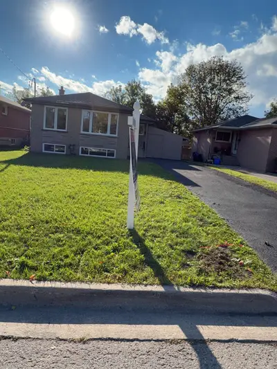 440 Macaulay Street, Oshawa, On L1h 6k2