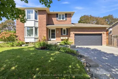 86 Cherry Blossom Crescent, Clarington, On L1e 1h1