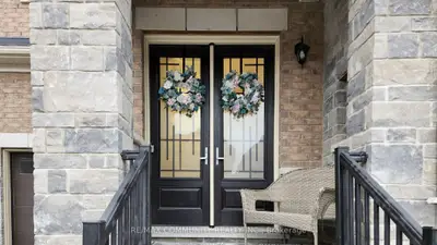 1034 Skyridge Boulevard, Pickering, On L1x 0g5