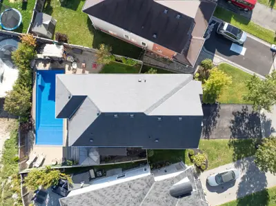 1318 Meath Drive, Oshawa, On L1k 0m8