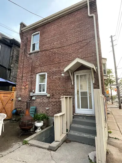 229 Pape Avenue Rear, Toronto, On M4k 1a5