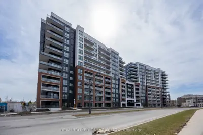 51 Clarington Boulevard 402, Clarington, On L1c 7j8