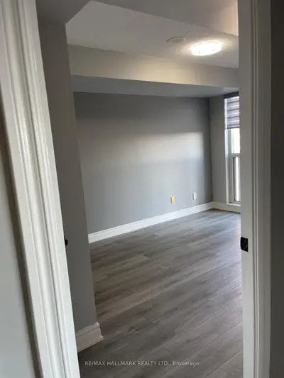 70 Town Centre Court 1805, Toronto, On M1p 0b2